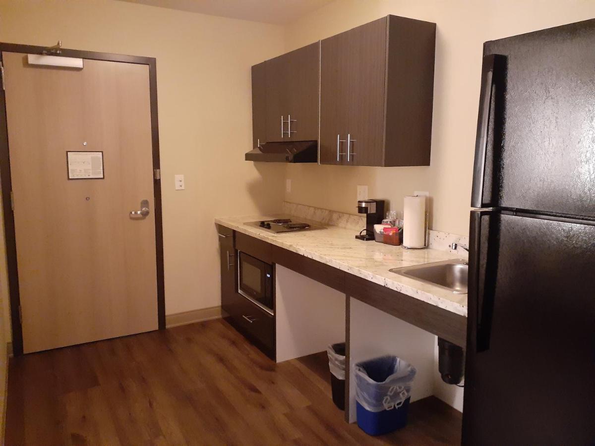Simple Suites Boise Airport Extérieur photo